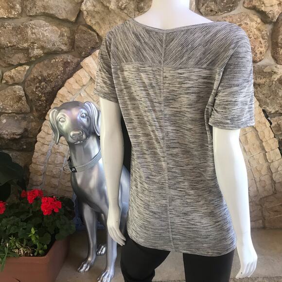 Kuhl Gray Short Sleeve Shirt Women's Size XS - Picture 3 of 6